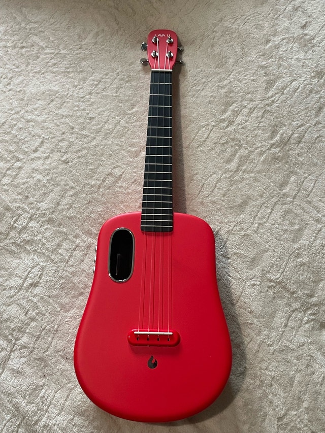 Electric Lava U Ukulele Perfect Condition