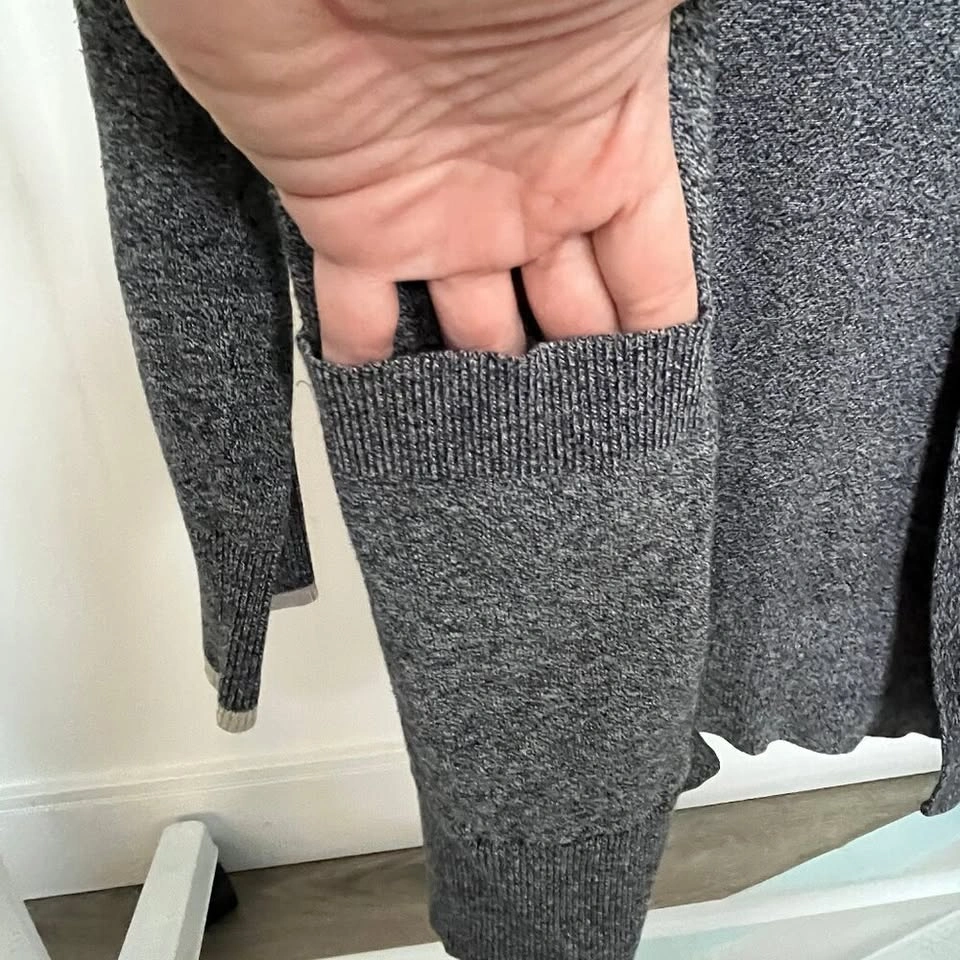 Roots Medium Cardigan Sweater - photo 4
