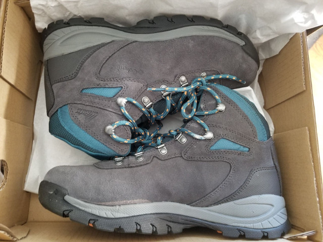 Women's Hiking Boots size 10.5 - photo 2