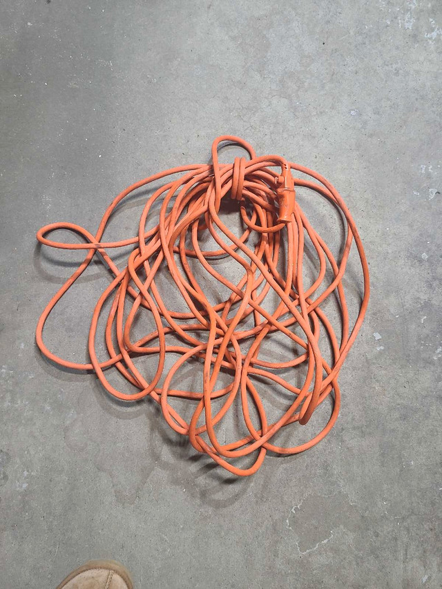 Outdoor 50 ft Extension Cord