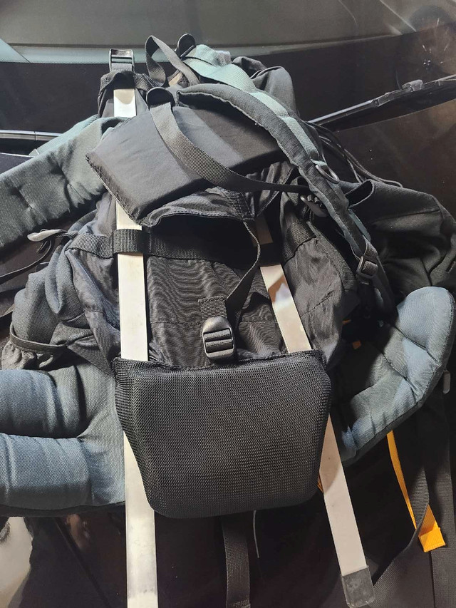 Voyager Hiking Camping Backpack - photo 4