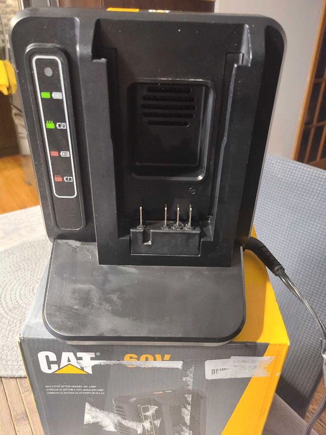 CAT 60V Battery Charger