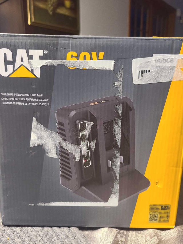 CAT 60V Battery Charger - photo 2