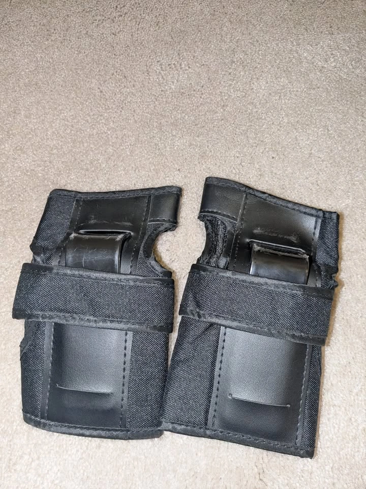 Protective gear for skating - photo 4
