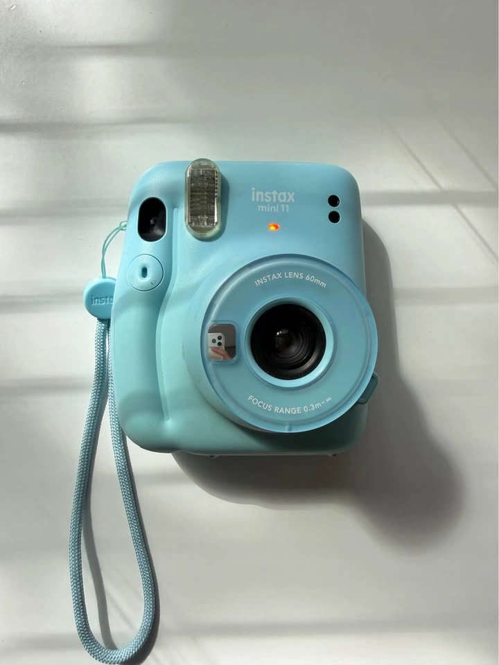 Fujifilm Instax Mini 11 Camera - photo 2