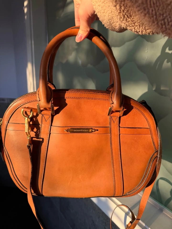 Authentic Burberry Small Orchard Bag - photo 2