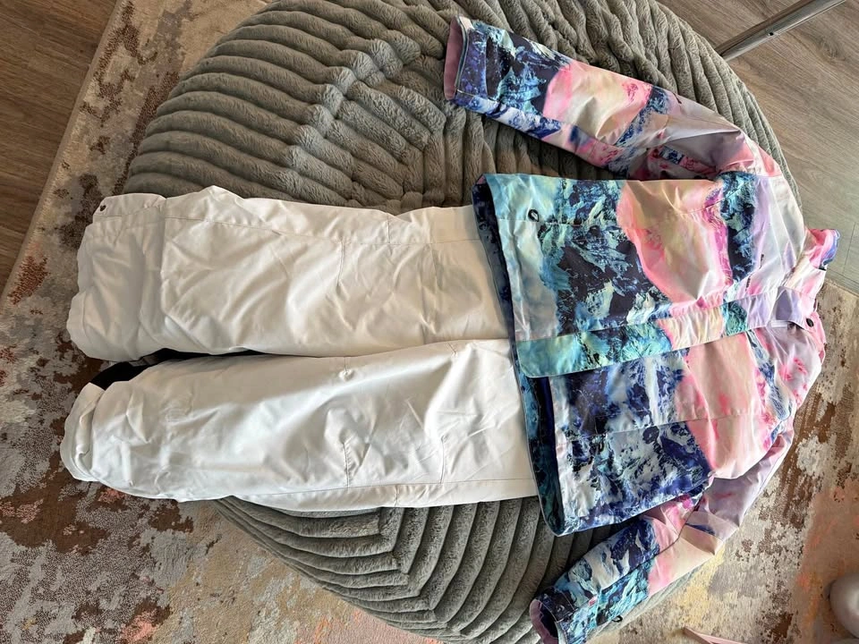 Women's Ski Jacket and Ski Pants Set