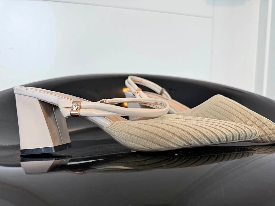 Beige Knitted Block Heel Pointed Toe Shoes