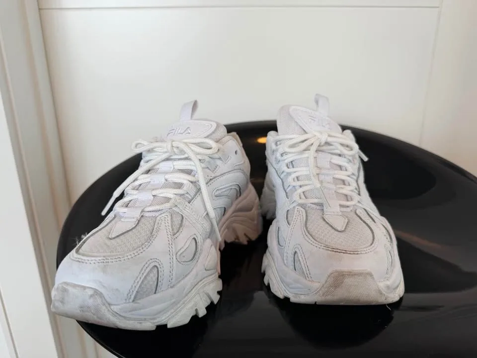 Fila Chunky Sneakers in White - photo 2
