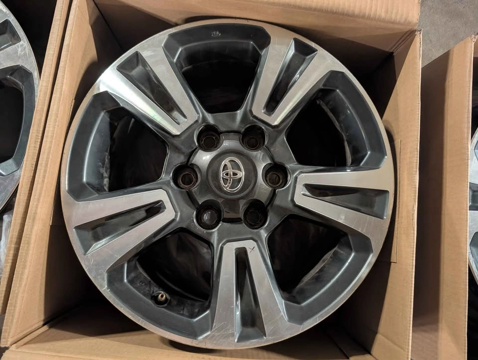 2018 Toyota Tacoma Rims - 17 inch - photo 3