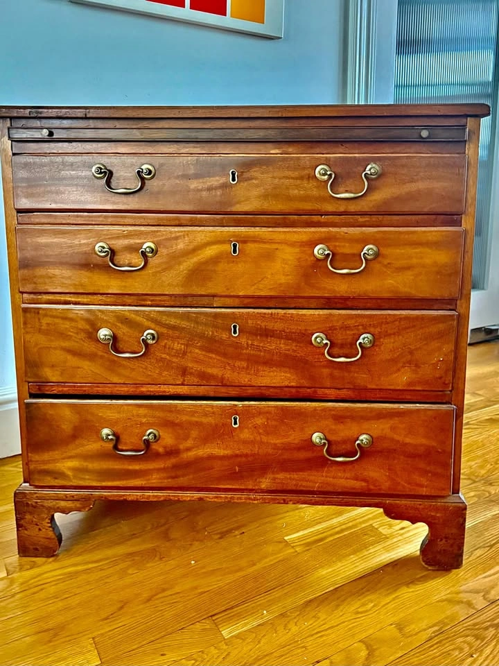 Bachelor's Chest Antique Dresser