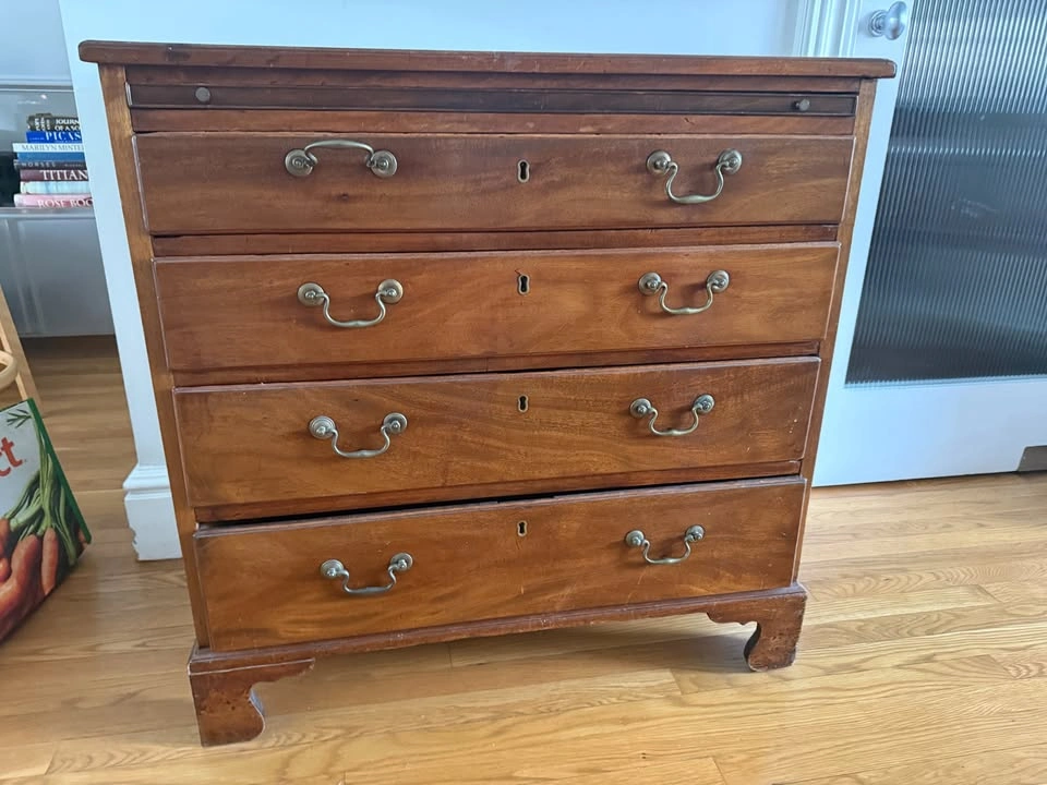 Bachelor's Chest Antique Dresser - photo 5