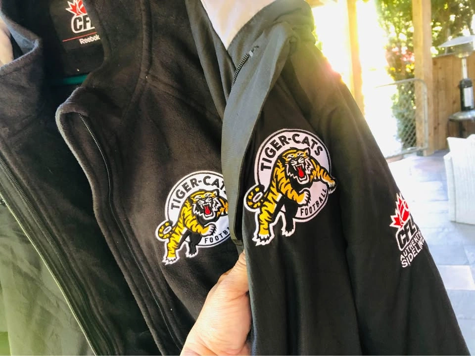 Reebok CFL Hamilton Tiger Cats Hoodie Shell & Zip Liner - Large - photo 4