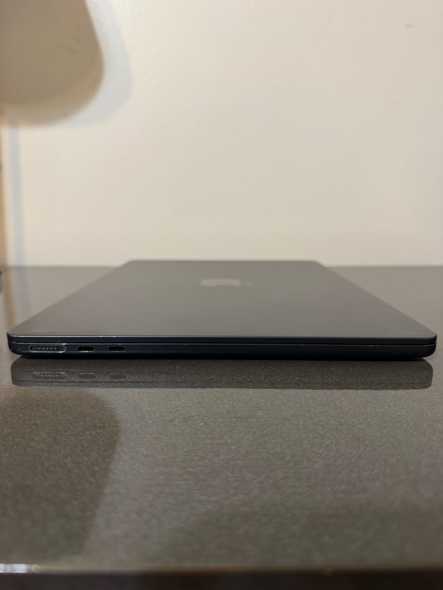 2022 M2 MacBook Air 89% Battery - photo 5