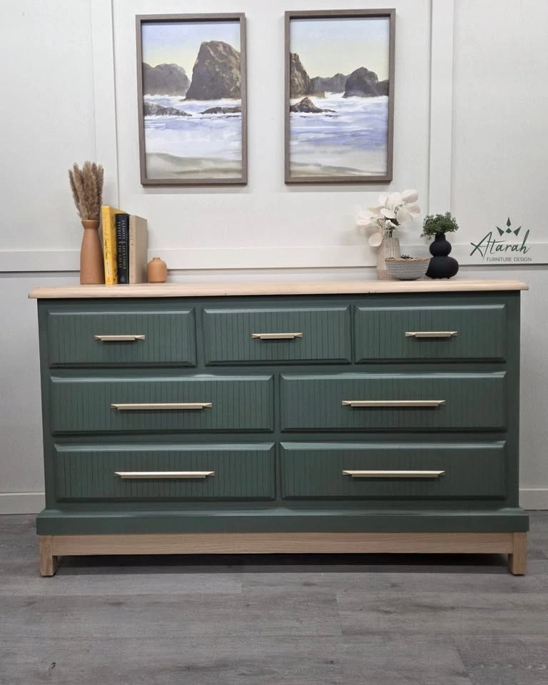 Calm Elevated Bedroom Set | Professionally Refinished - photo 3