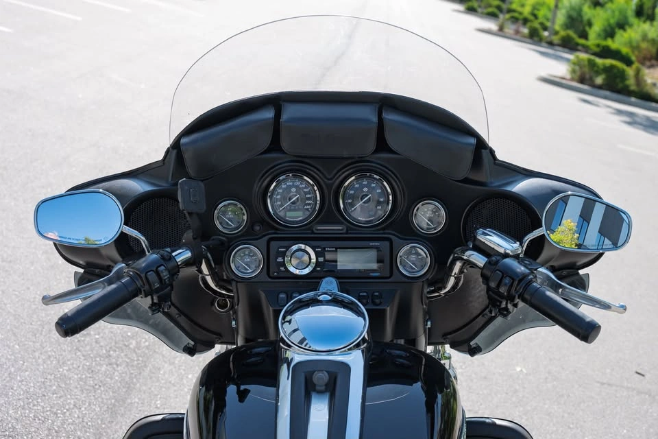2011 Harley-Davidson Ultra Limited FLHtk - photo 4