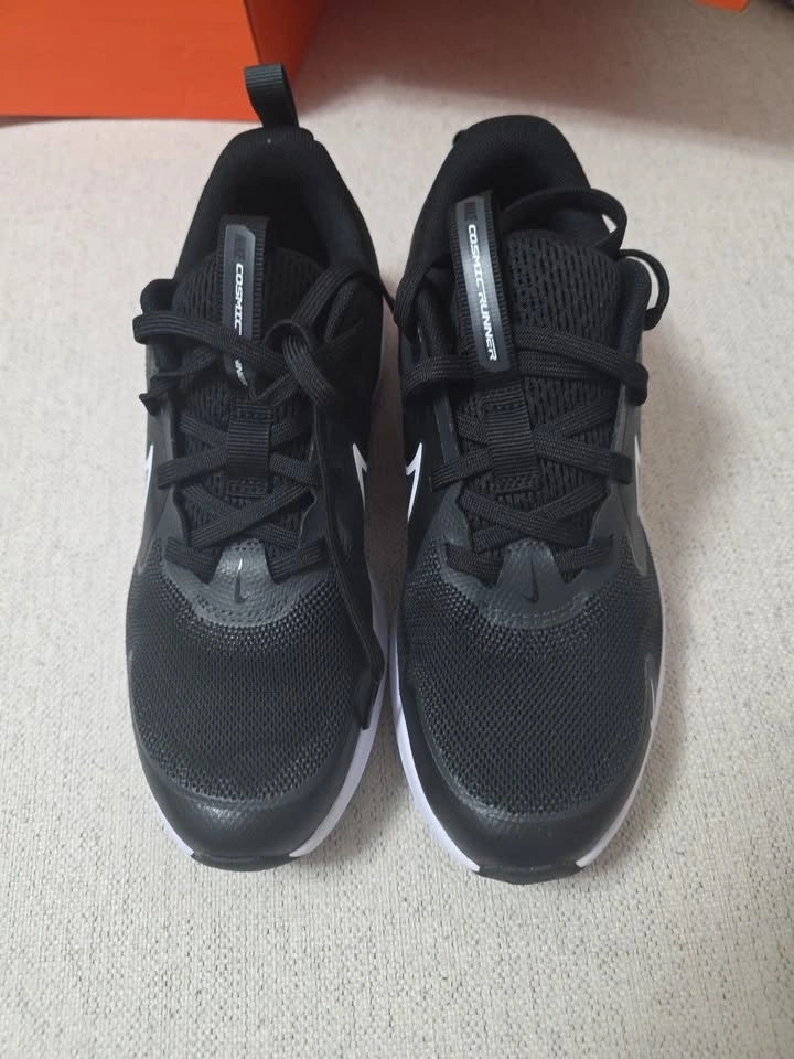 Shoes Kid Size 3.5Y - photo 2
