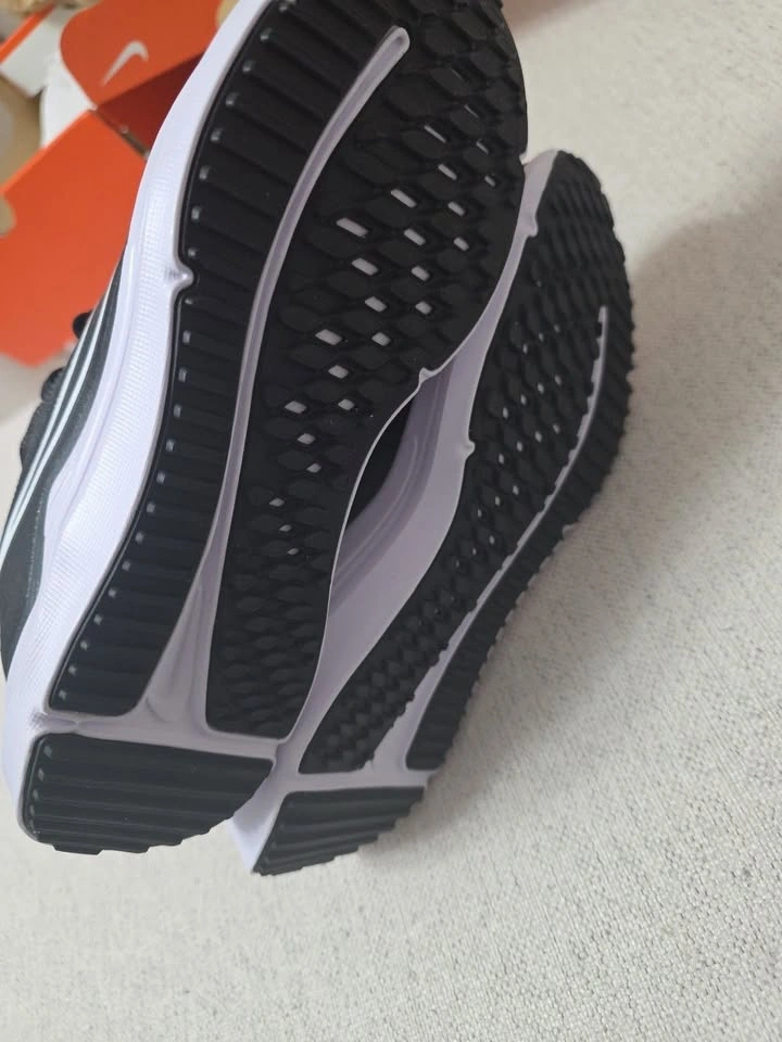 Shoes Kid Size 3.5Y - photo 4