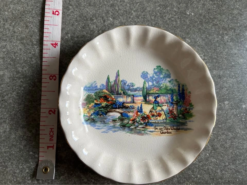 Vintage Sandland Ware Decorative Plates Set of 3 - photo 2