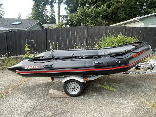 Bombard C3 zodiac RIB inflatable dinghy tender *Needs Work* image indicator(2)