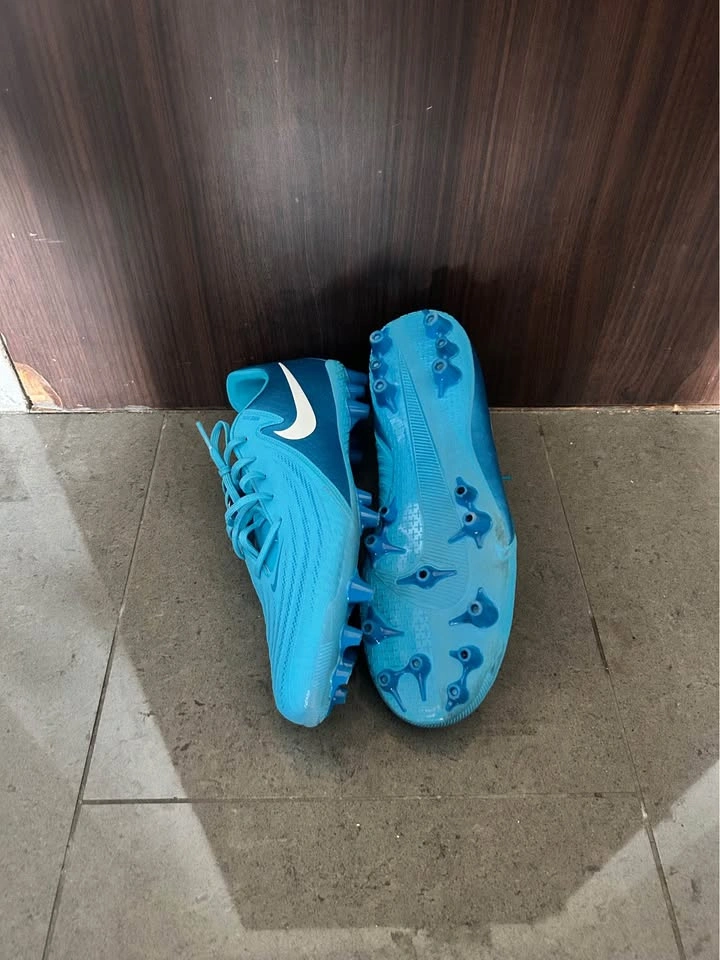Nike Phantom GX AG Soccer Cleats – Size 9 - photo 5