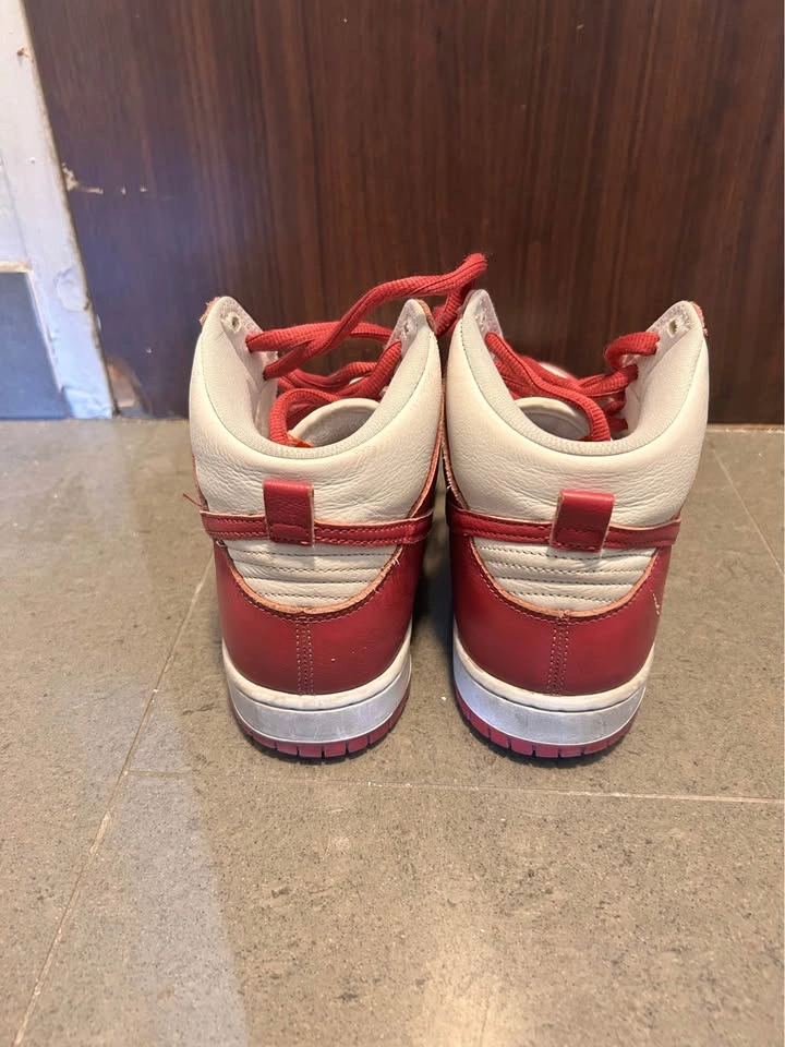 Nike Dunk High Red White Size 9.5 – Used (No Box) - photo 2