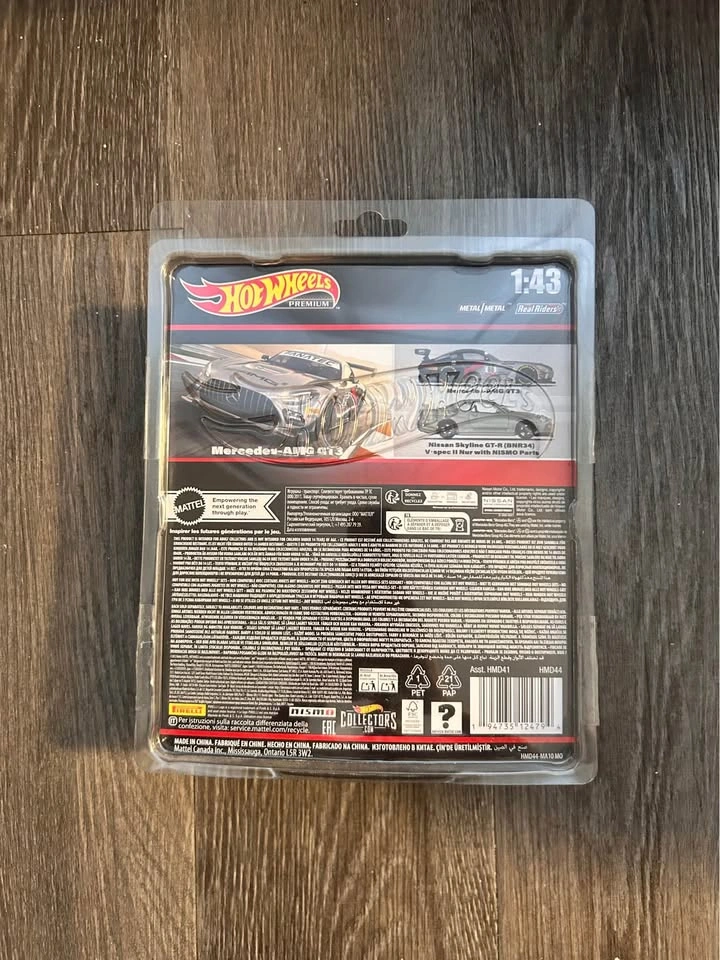 Hot Wheels Premium 1:43 Mercedes-AMG GT3 – Opened Once (Like New - photo 2