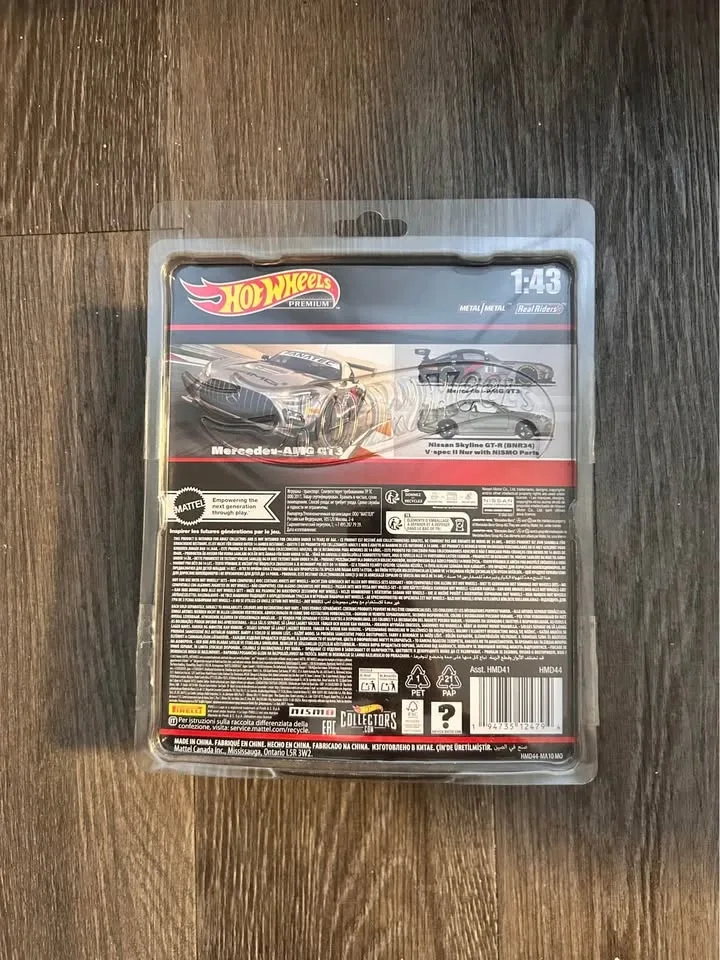 Hot Wheels Premium 1:43 Mercedes-AMG GT3 – Opened Once (Like New - photo 2