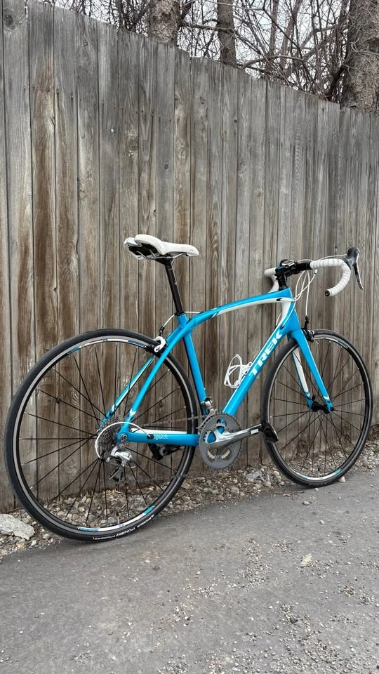 Trek Full Carbon Road Bike - photo 4