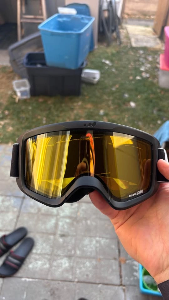 Ski Helmet S, XS - $20 each; Goggles M - $25 - photo 4