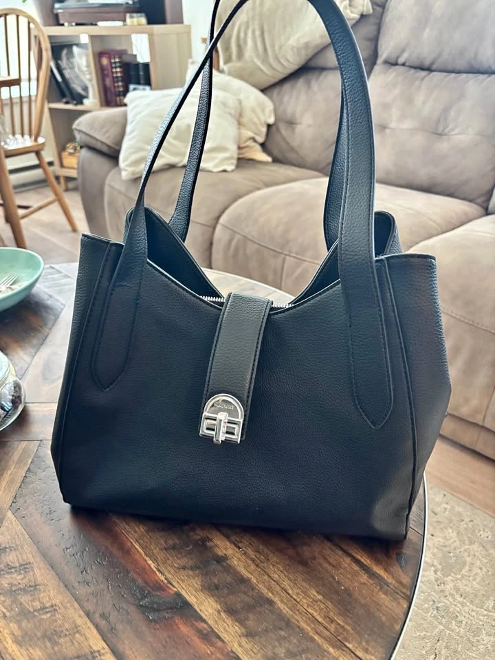 Nine West purse