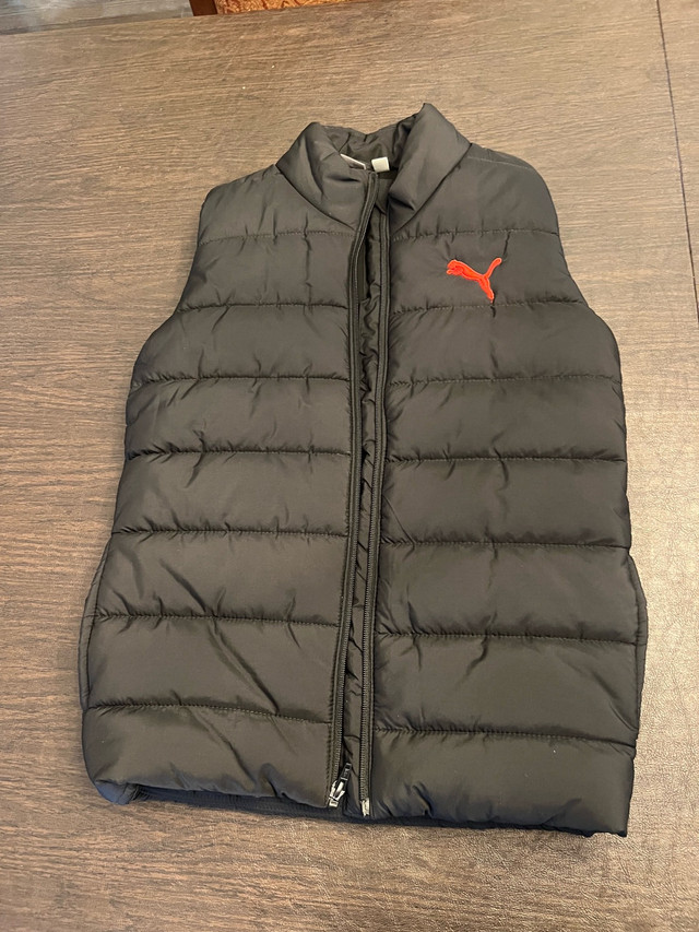 Puma puffer vest Brand NEW - kids medium