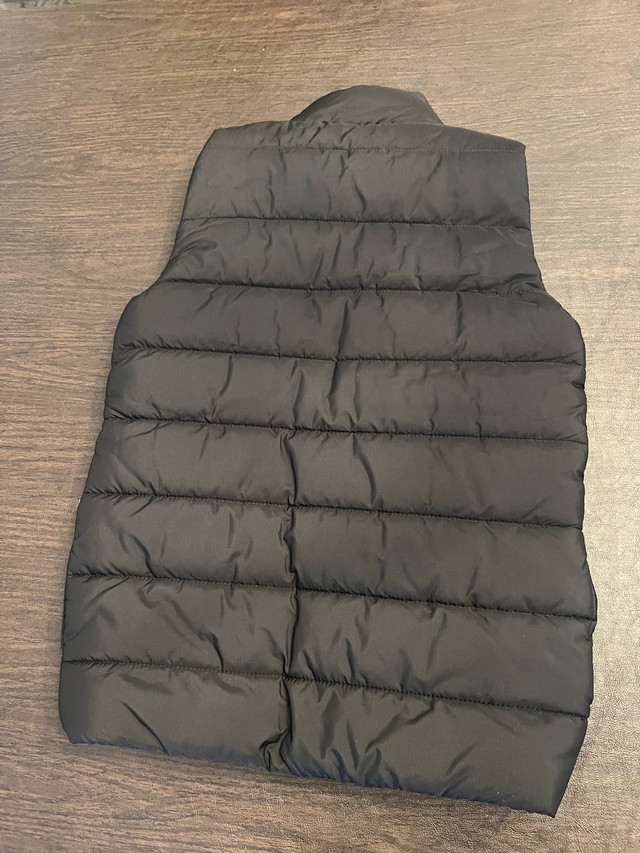 Puma puffer vest Brand NEW - kids medium - photo 2