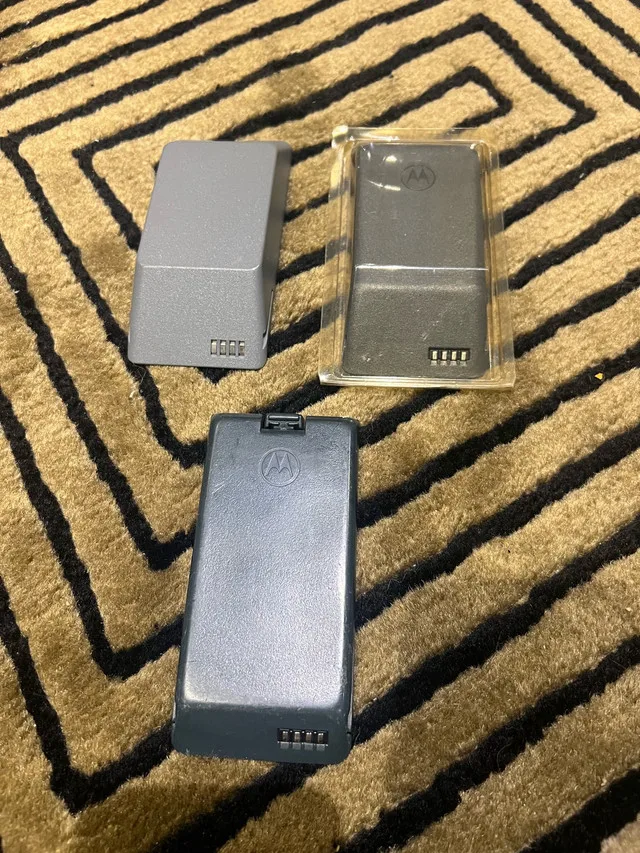 Motorola Flip Phone Batteries image indicator(2)