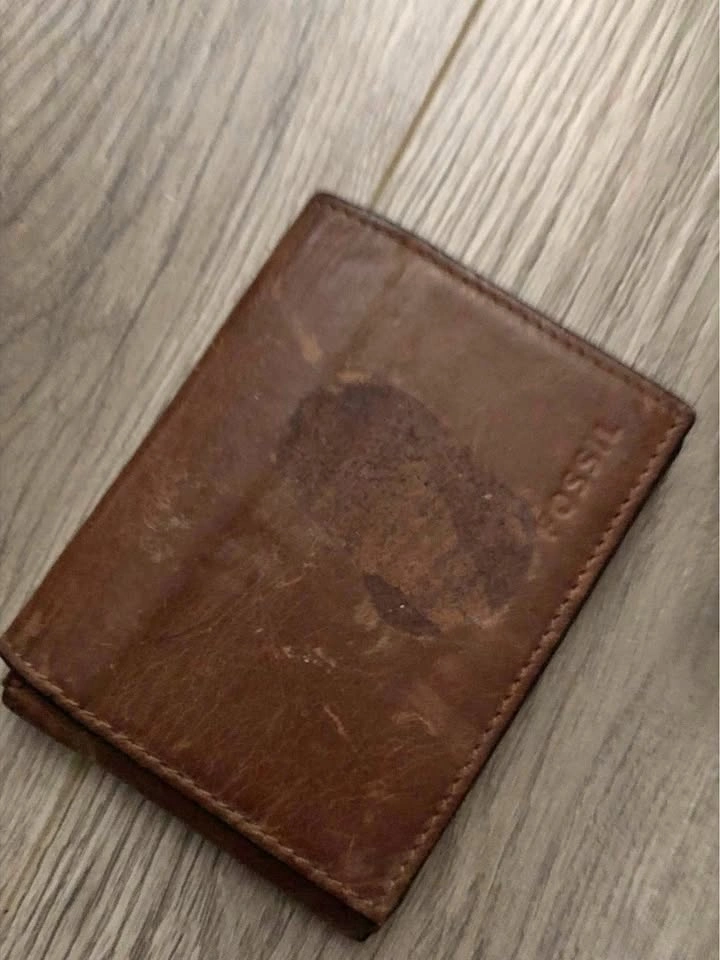 Fossil Wallet