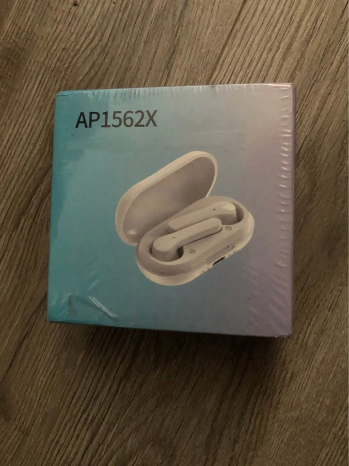 Bluetooth ear buds PRICE NEGOTIABLE - photo 2
