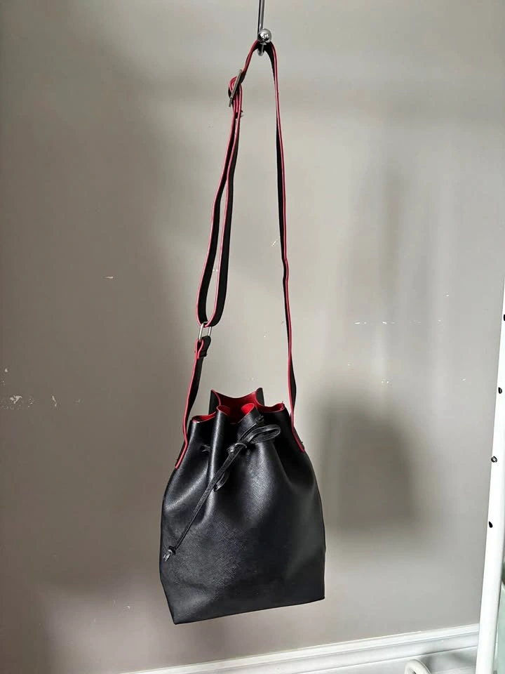 Black Bucket Bag