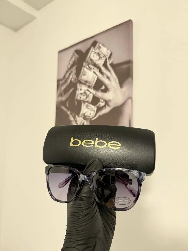 Bebe "Plum" Tortoise Gradient Sunglasses w/ Case - BB7191 - photo 2