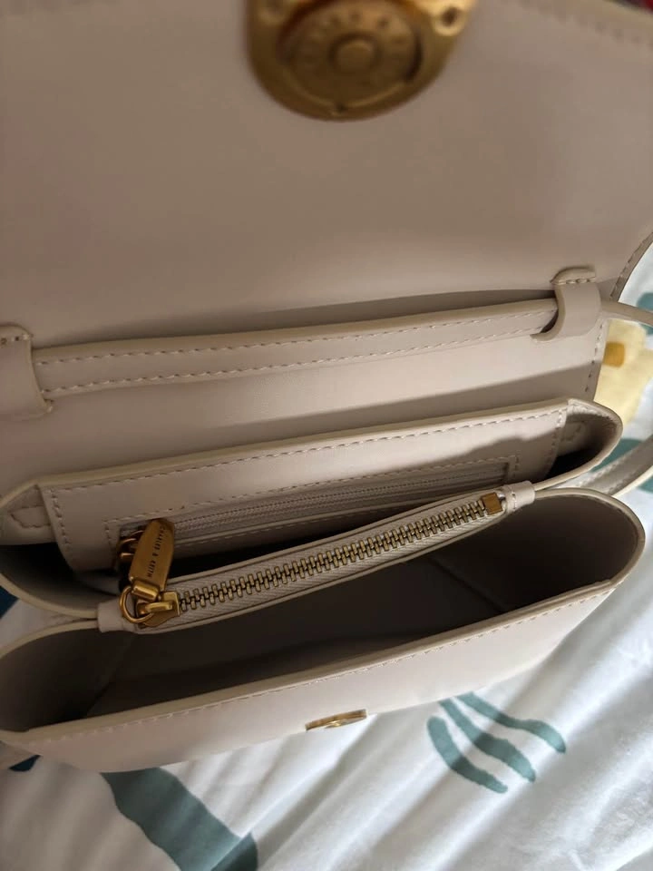 Charles & Keith Mini Crossbody - photo 3