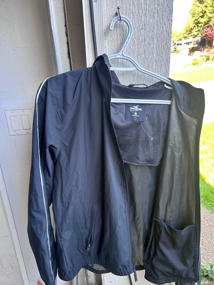 Hollister Black Windbreaker Jacket XL