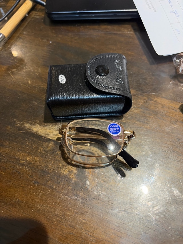 Folding Reading Glasses +3.00 Magnification