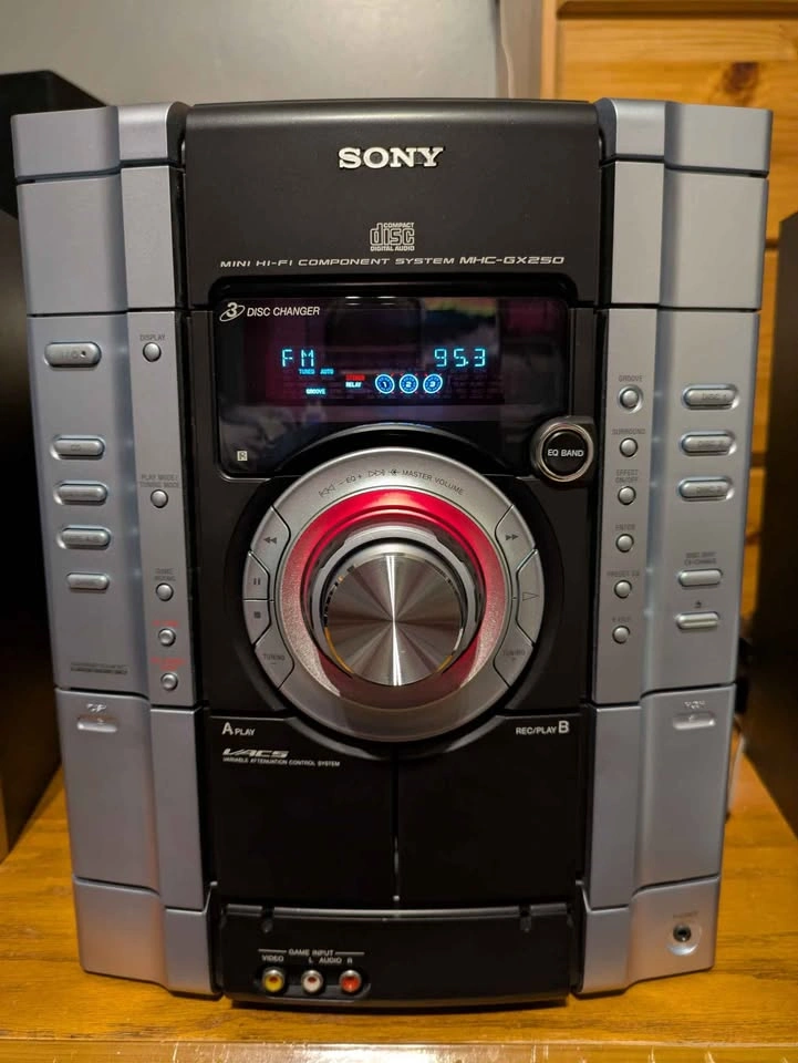 Sony Stereo System – CD / Cassette / Radio + Optional Turntable - photo 2