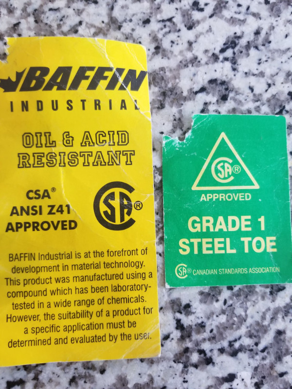 Baffin Gripper Safety Boots - Size 9 - photo 4
