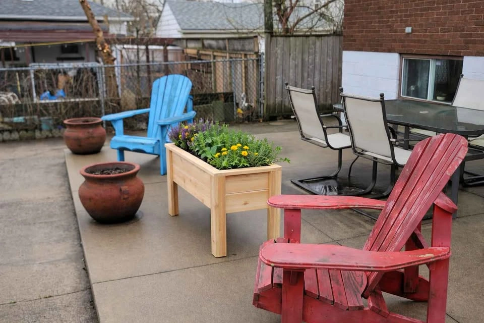 Cedar Raised Planters - photo 2