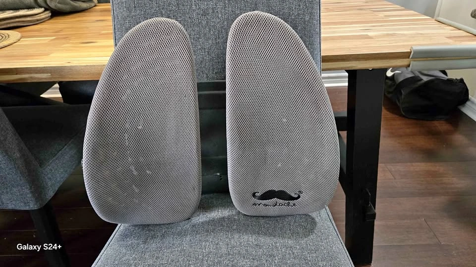Moustache Ergonomic Backrest Support