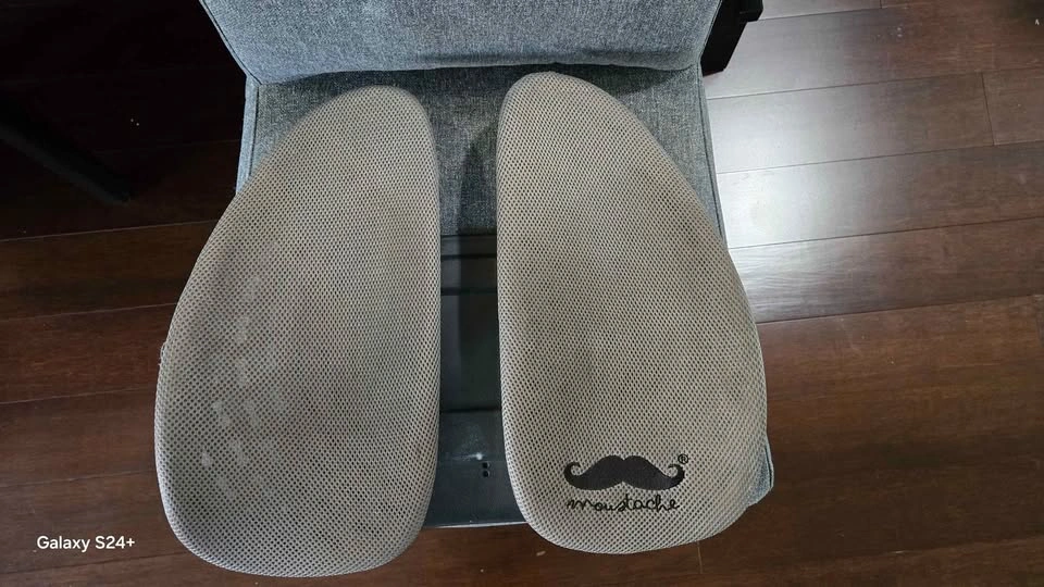 Moustache Ergonomic Backrest Support - photo 2