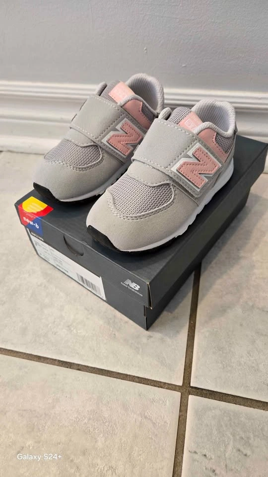 Brand New New Balance 574 Kids Shoes - photo 4