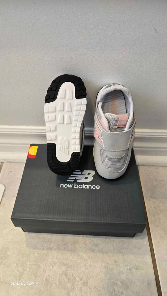 Brand New New Balance 574 Kids Shoes - photo 5