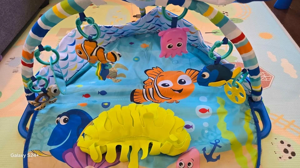 Disney Baby Finding Nemo Mr. Ray Ocean Lights Activity Gym - photo 3