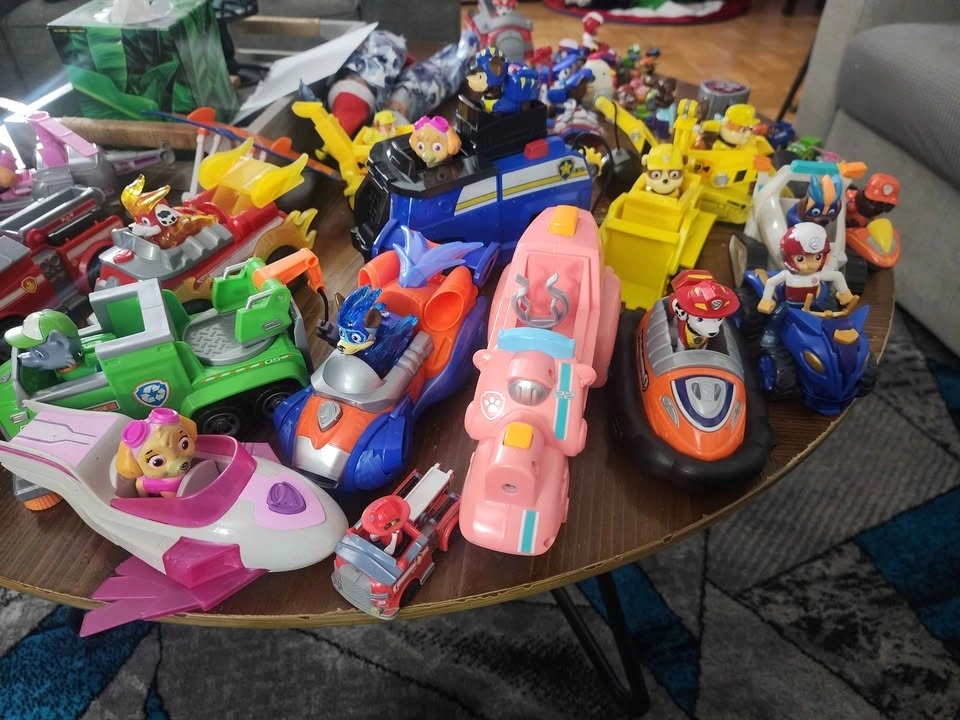 Paw Patrol Collection - 19 Trucks & Figures - photo 2